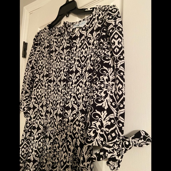 Zadie B’s Black & White Dress. - Picture 2 of 6